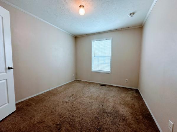 2019 Clayton 81SUN28604 Mobile Home