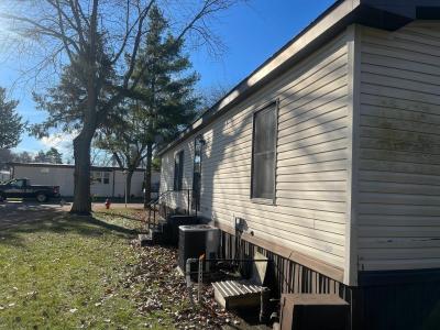 Mobile Home at 1800 N Freshman Drive Lot Nf1800 Saginaw, MI 48604