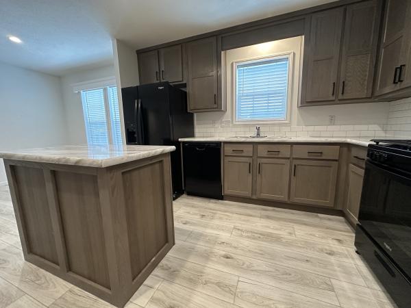 2024 Champion RAPB2860H32308 Mobile Home