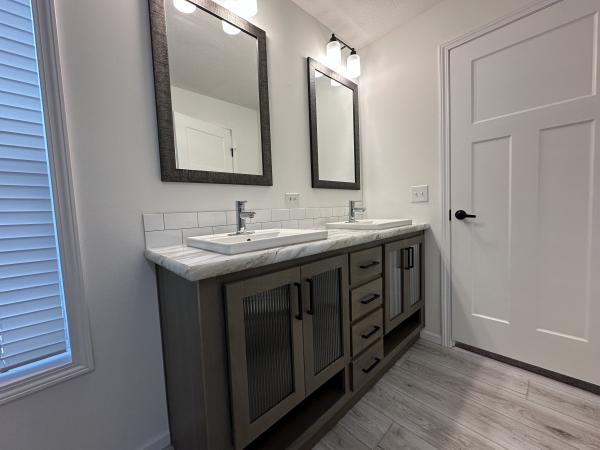 2024 Champion RAPB2860H32308 Mobile Home