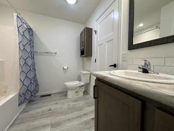 2024 Champion RAPB2860H32308 Mobile Home