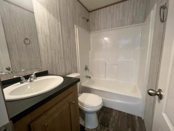 2022 Clayton Homes Inc Blazer Extreme Mobile Home