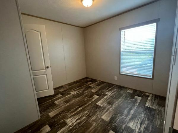 2022 Clayton Homes Inc Blazer Extreme Mobile Home