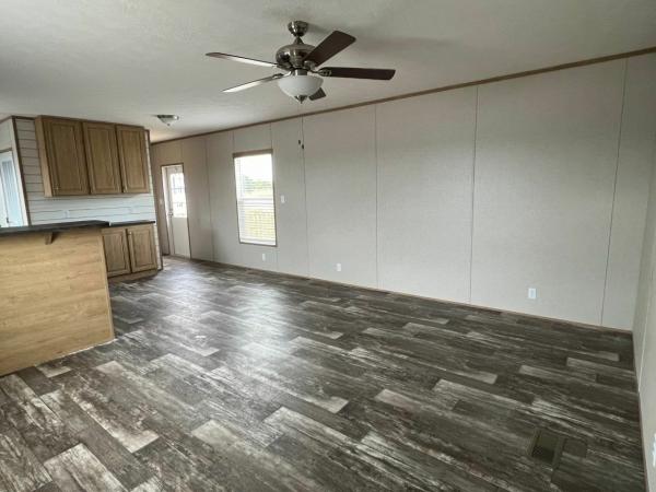 2022 Clayton Homes Inc Blazer Extreme Mobile Home