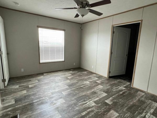 2022 Clayton Homes Inc Blazer Extreme Mobile Home