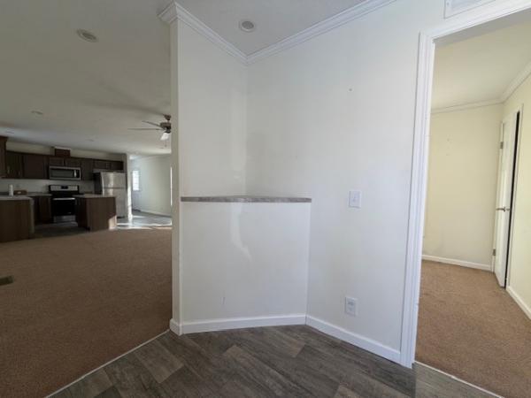 2022 Skylne FXE453 Mobile Home