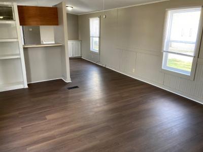 Photo 2 of 12 of home located at 926 Westfield Dr. Bluffton, IN 46714