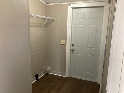 Photo 5 of 12 of home located at 926 Westfield Dr. Bluffton, IN 46714