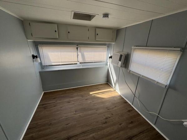 1980 LAYT mobile Home