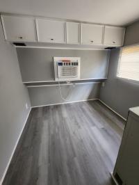 1975 TRLR mobile Home