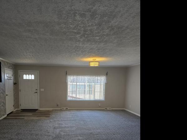 2003 Redman 143T5258 Mobile Home