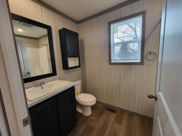 2025 Clayton 96PLH16663Q Mobile Home