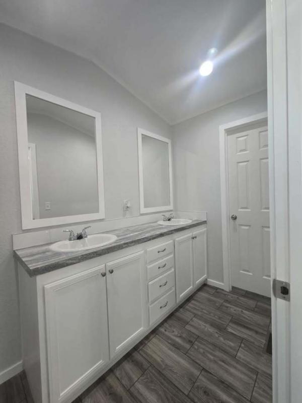 2025 Elliott Mobile Homes Solitaire Mobile Home