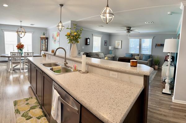 2019 Palm Harbor PHH340FL1821281AB Mobile Home