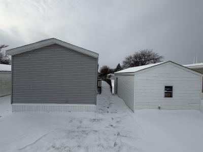 Photo 5 of 12 of home located at 1971 SE Winter Park Dr. #106 Ankeny, IA 50021