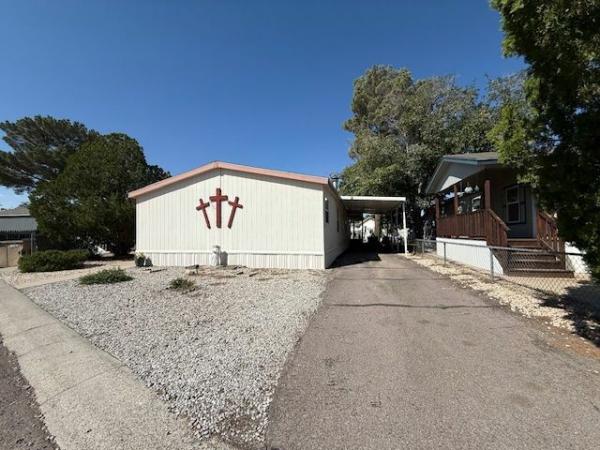 2001  Mobile Home For Sale