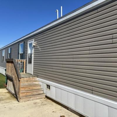 Photo 3 of 31 of home located at 9901 State Road 3 #0116 Muncie, IN 47303