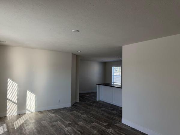 2025 Clayton 71 Eclipse
  Home