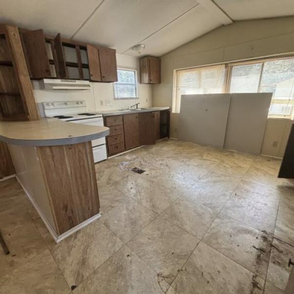 1987 Cavalier Homes  Home