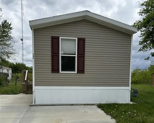 2021 RFN1664 9BFC1  Home