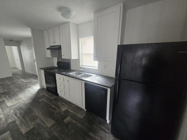 2021 22MHR16562BH21  Home