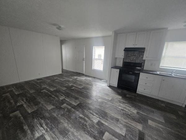 2021 22MHR16562BH21  Home