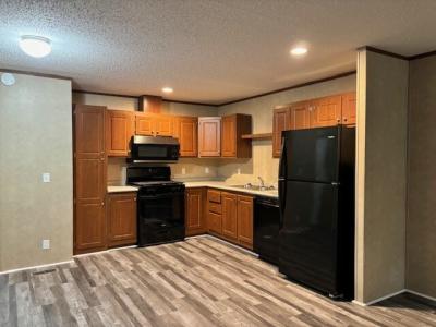 Mobile Home at 2220 Dunkelburg Rd Lot#202 Fort Wayne, IN 46819