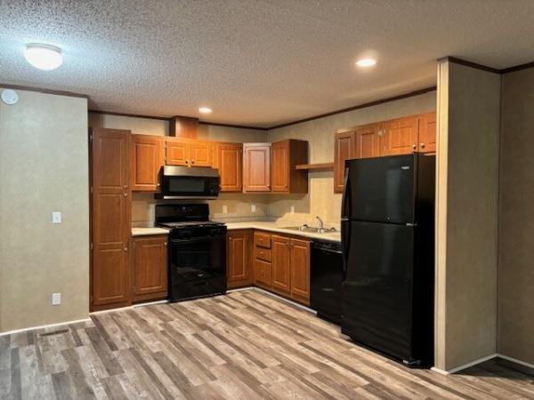 Photo 1 of 2 of home located at 2220 Dunkelburg Rd Lot#202 Fort Wayne, IN 46819