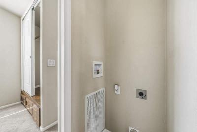 Photo 5 of 10 of home located at 3431 N Flowing Wells Road #46 Tucson, AZ 85705