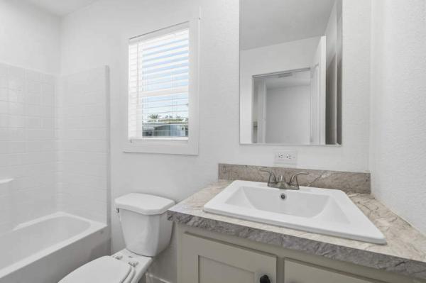 2024 CMH Manufacturing West Manufactured Home