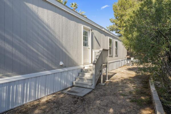 2024 CMH Manufacturing West Manufactured Home