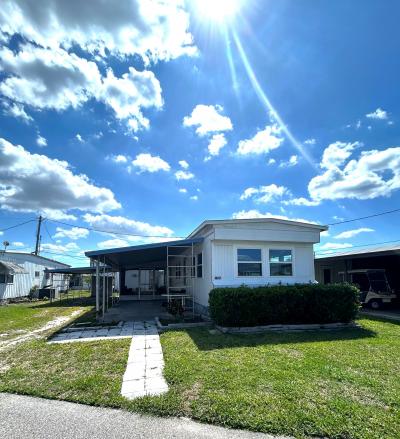 Mobile Home at 477 Holiday Blvd Lakeland, FL 33815
