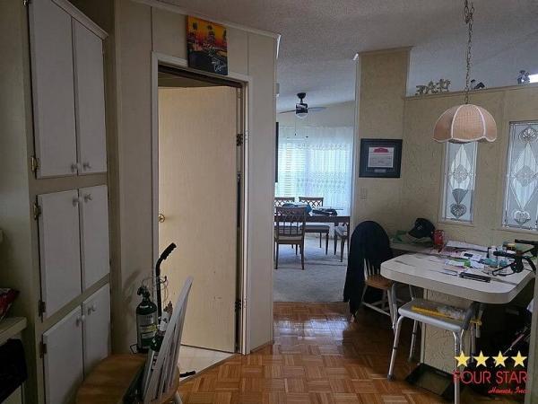 1990 PALM   Home