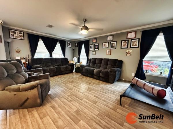 2022 CHAMPION Mobile Home