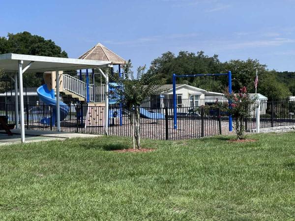 2022 CHAMPION Mobile Home