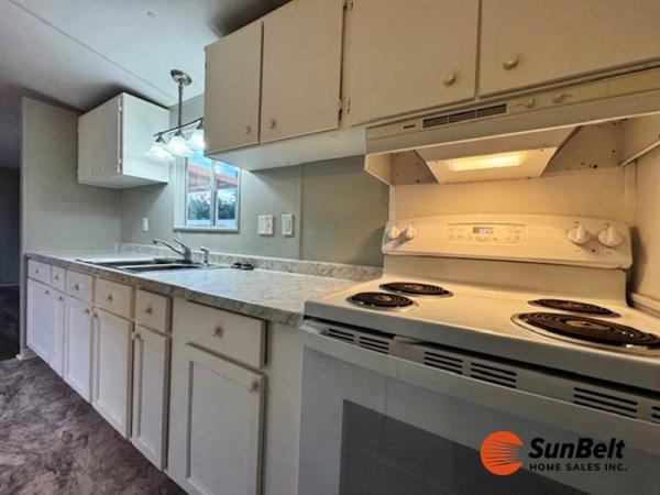 1985 SIES Mobile Home