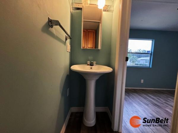 1985 SIES Mobile Home