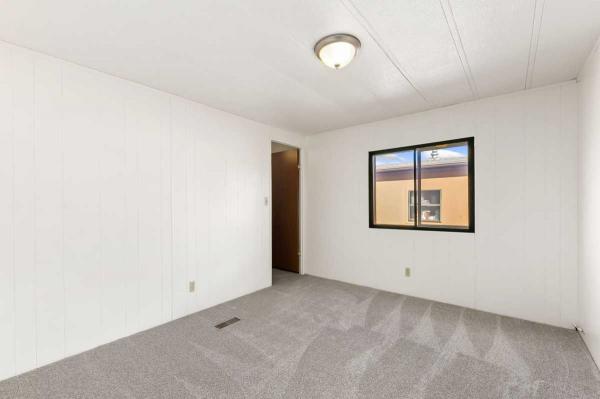 1980 Redman Mobile Home