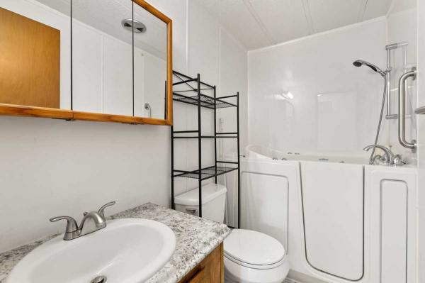 1980 Redman Mobile Home