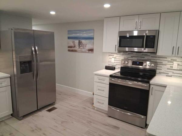  Mobile Home For Sale