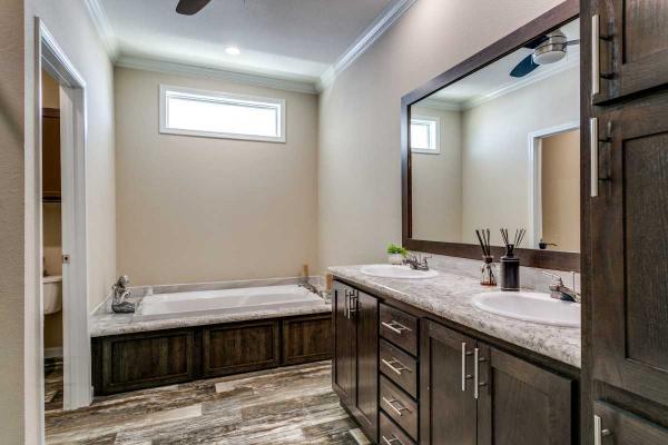 2020 Champion 10-IN2866E Manufactured Home