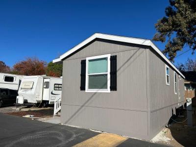 Photo 3 of 21 of home located at 1490 E 6th Street #7 Beaumont, CA 92223