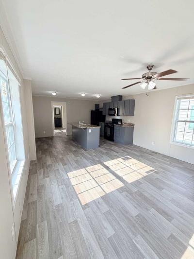 Photo 3 of 8 of home located at 4000 E 134th Street #N421 Chicago, IL 60633