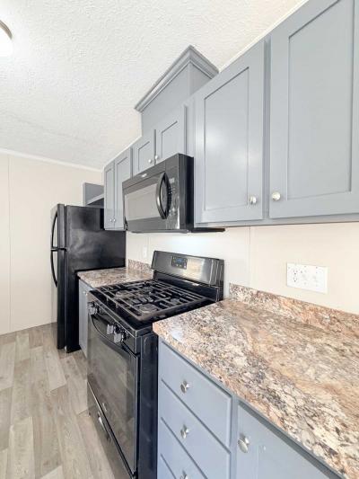 Photo 2 of 8 of home located at 4000 E 134th Street #N421 Chicago, IL 60633