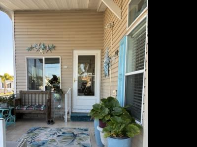 Photo 2 of 23 of home located at 110 Capri Drive Palmetto, FL 34221