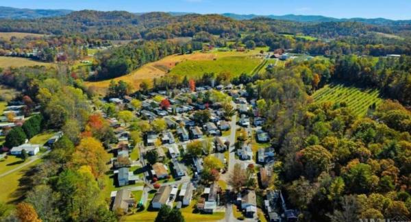 1992 Clayton Double Wide Manufactured Home