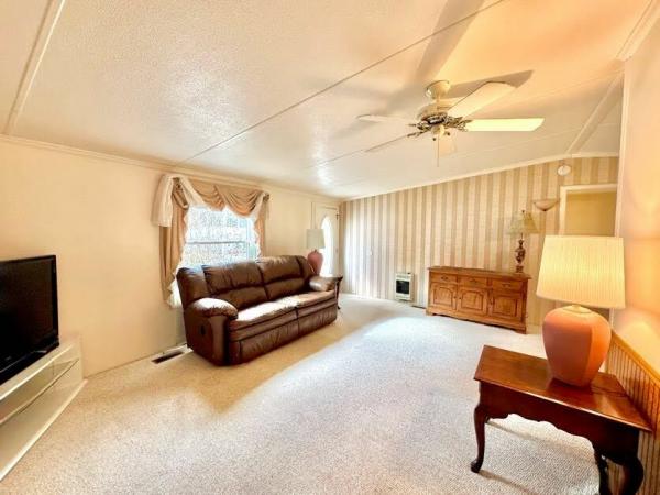 1992 Clayton Double Wide Manufactured Home