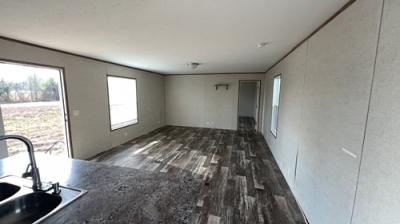 Photo 5 of 13 of home located at 16071 Old Greensboro Road Moundville, AL 35474