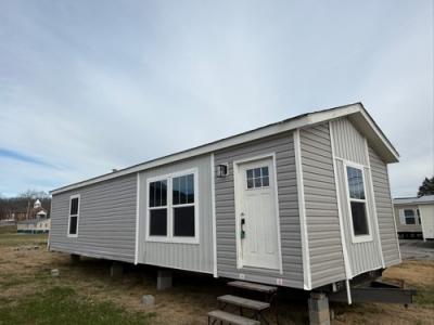 Mobile Home at 229 Main St Bean Station, TN 37708
