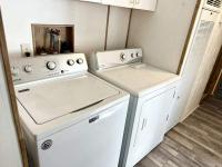 1987 Cavco Manufactured Home